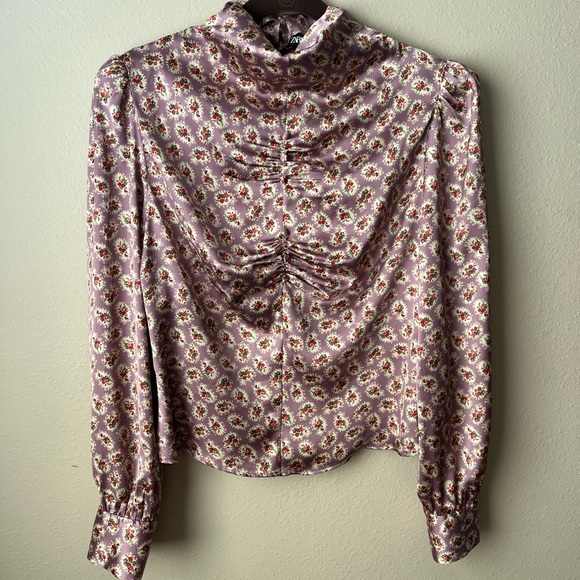 Zara Tops - Zara Floral Top